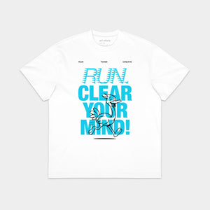 Biały T-shirt oversize z nadrukiem „RUN. CLEAR YOUR MIND!"