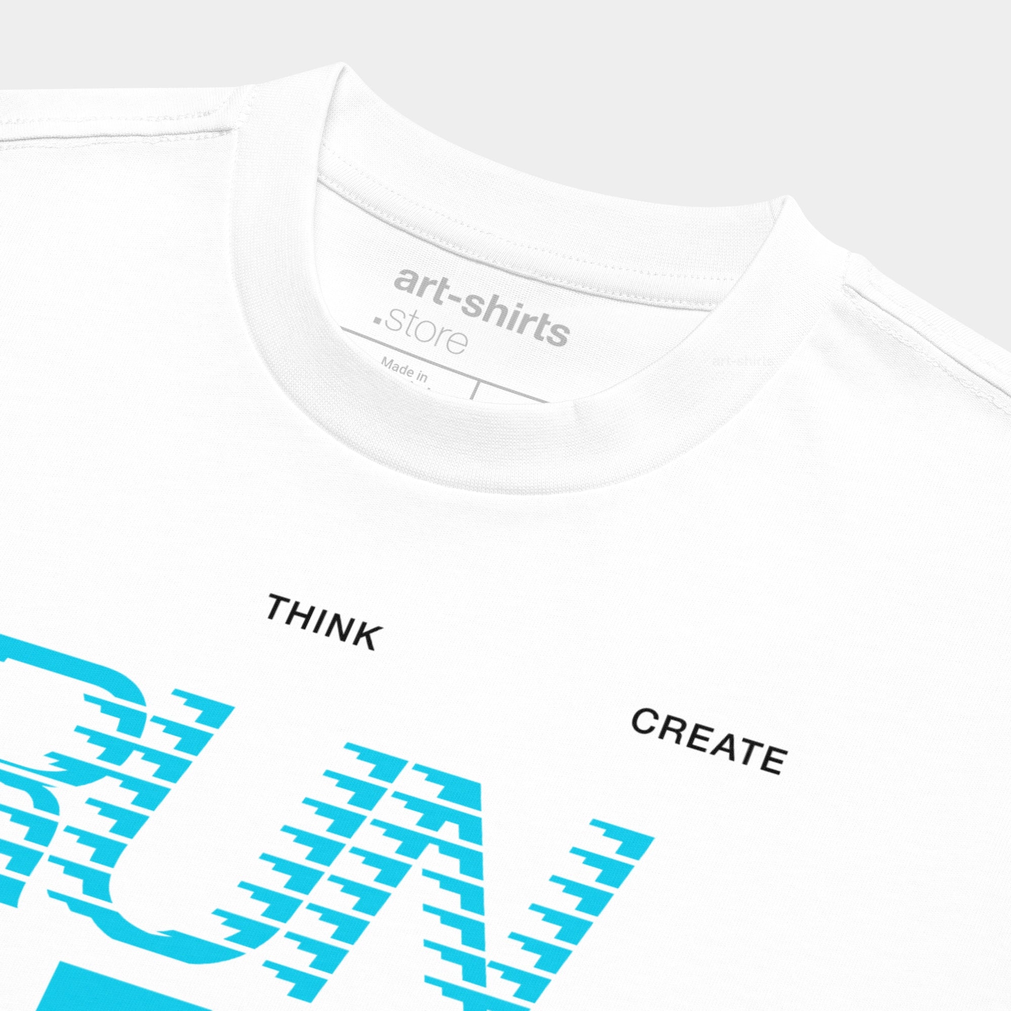 Biały T-shirt oversize z nadrukiem „RUN. CLEAR YOUR MIND!"